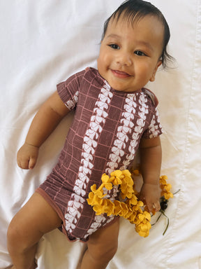Puakenikeni Lauhala onesie