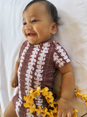 Puakenikeni Lauhala onesie